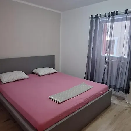 Apartment Asja Old Center